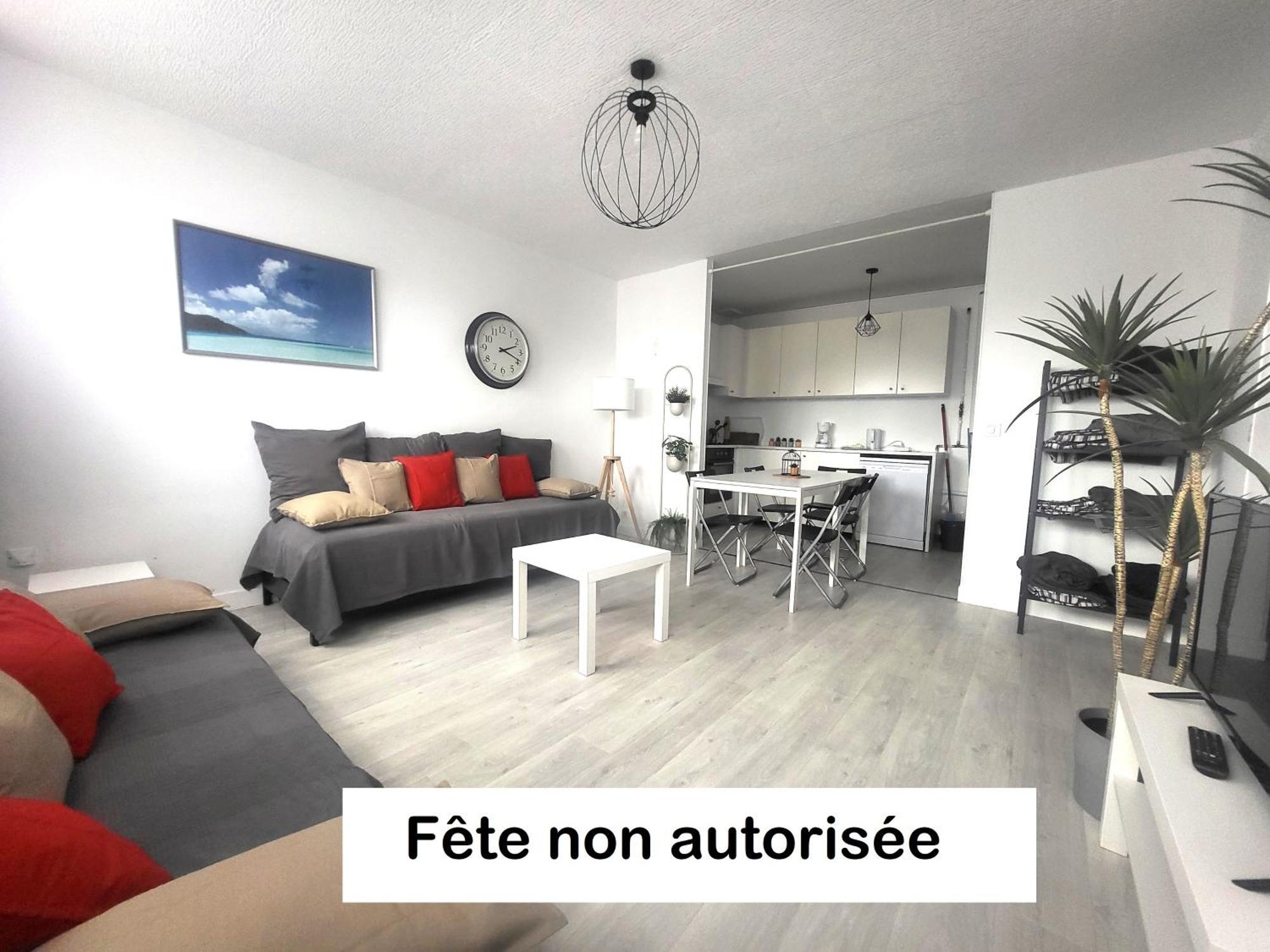 St-Quentin-En-Yvelines Plusieurs Appartements Avec Parking Trappes Habitación foto